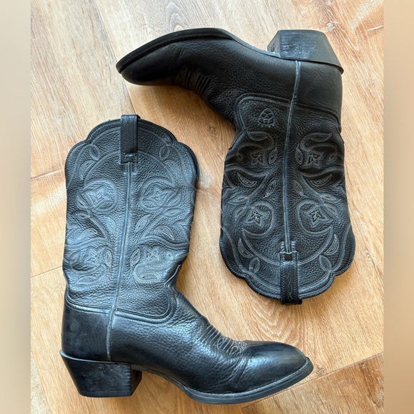 Ariat black leather stitched cowboy boots - Picture 4 of 11